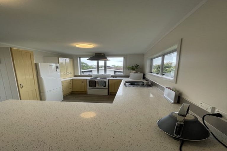 Photo of property in 22c Vincent Street, Howick, Auckland, 2014