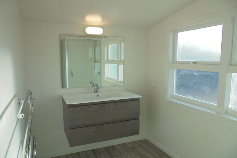 Photo of property in 7 Finsbury Street, Islington, Christchurch, 8042