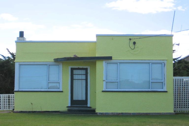 Photo of property in 57 Pratt Avenue, Foxton Beach, Foxton, 4815