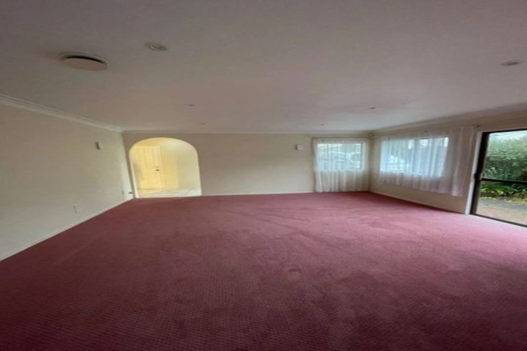 Photo of property in 20 Karetu Road, Greenlane, Auckland, 1051