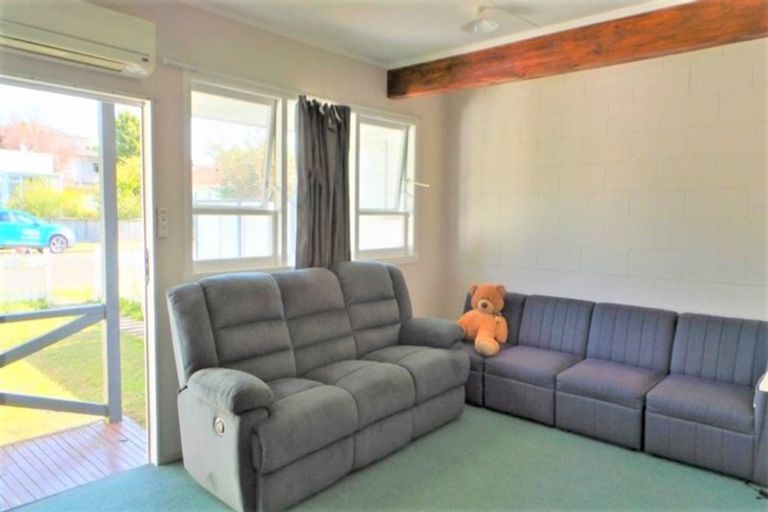 Photo of property in 3b Montgomery Street, Levin, 5510