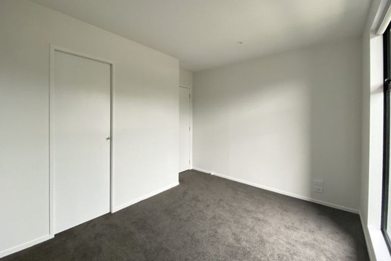 Photo of property in 10 Tuputupu Drive, Kumeu, 0810