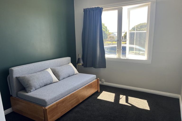 Photo of property in 2 Dawick Street, Foxton Beach, Foxton, 4815