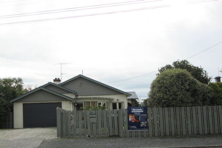 Photo of property in 8 Lewin Street, Balclutha, 9230