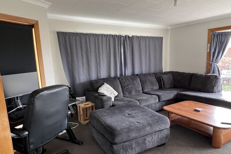 Photo of property in 2 Youngston Lane, Woolston, Christchurch, 8023