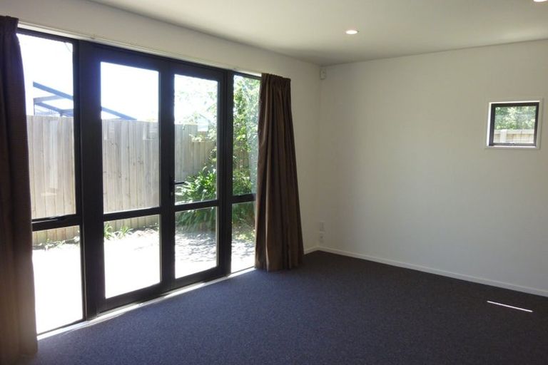 Photo of property in 24 Harrow Street, Phillipstown, Christchurch, 8011