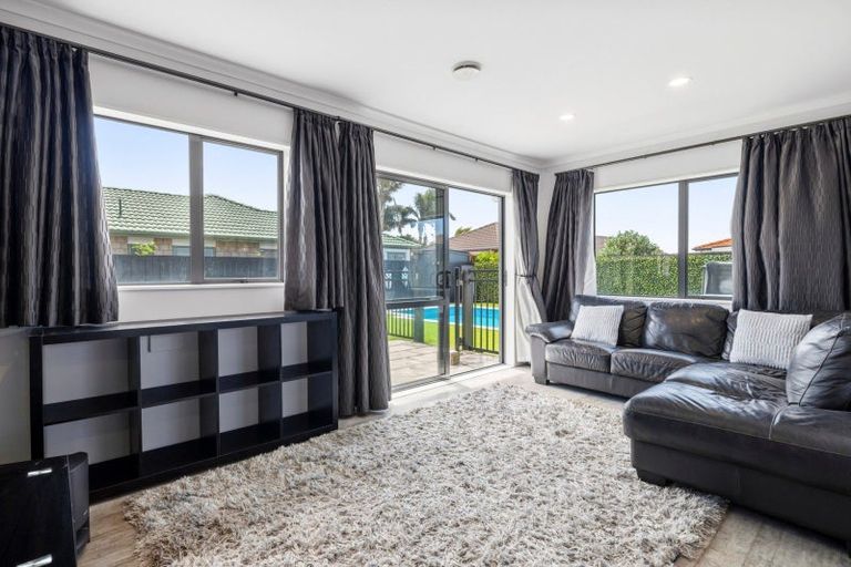 Photo of property in 8 Nicole Place, Papamoa Beach, Papamoa, 3118