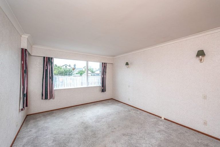 Photo of property in 3/5 Saint Leonard Street, Saint Johns Hill, Whanganui, 4501