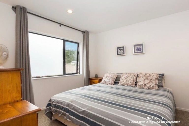 Photo of property in 42 Makamaka Lane, Albany Heights, Auckland, 0632