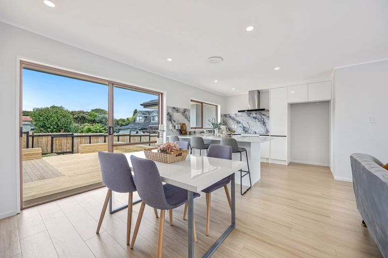 Photo of property in 12 Huber Street, Weymouth, Auckland, 2103