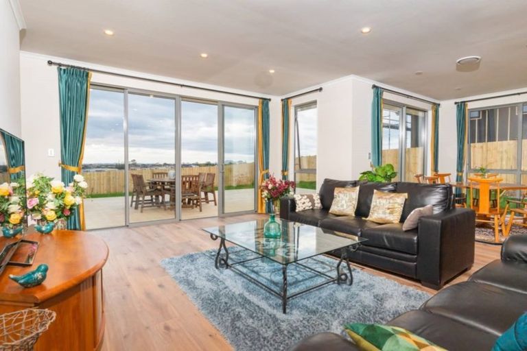 Photo of property in 17 Keshvara Road, Beachlands, Auckland, 2018