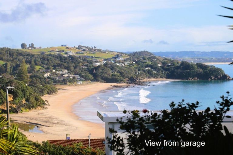 Photo of property in 8 Kingswood Place, Langs Beach, Waipu, 0582