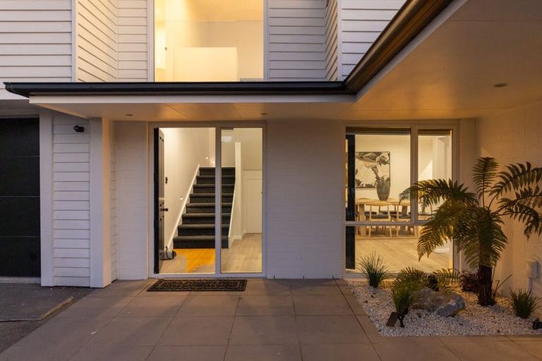 Photo of property in 12a Holmwood Road, Merivale, Christchurch, 8014