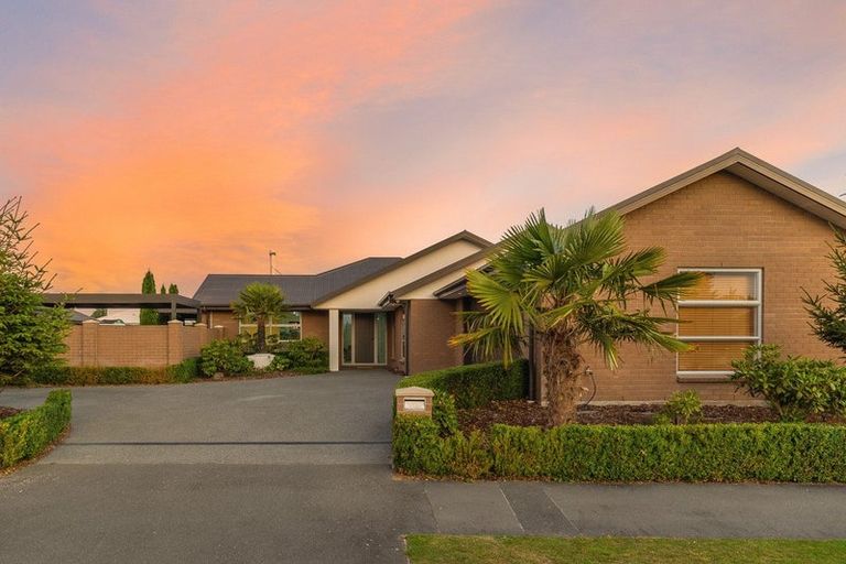 Photo of property in 112 Metehau Street, Marshland, Christchurch, 8083