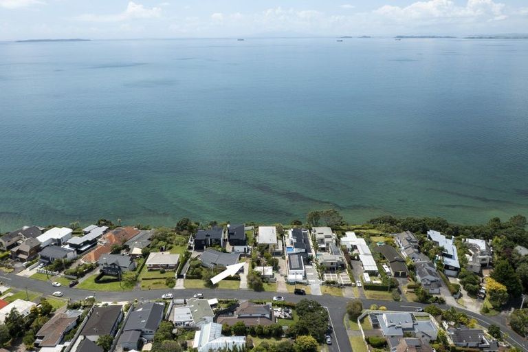 Photo of property in 119 Churchill Road, Rothesay Bay, Auckland, 0630