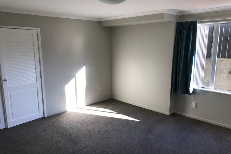 Photo of property in 38 Staithes Drive North, Whitby, Porirua, 5024