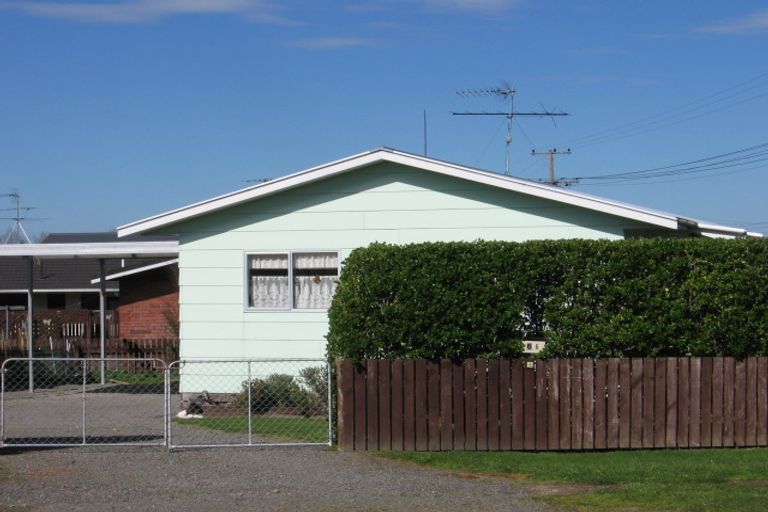 Photo of property in 66 Watt Street, Featherston, 5710