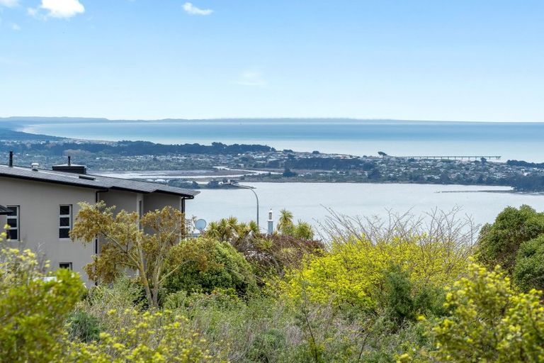 Photo of property in 7 Law Lane, Mount Pleasant, Christchurch, 8081