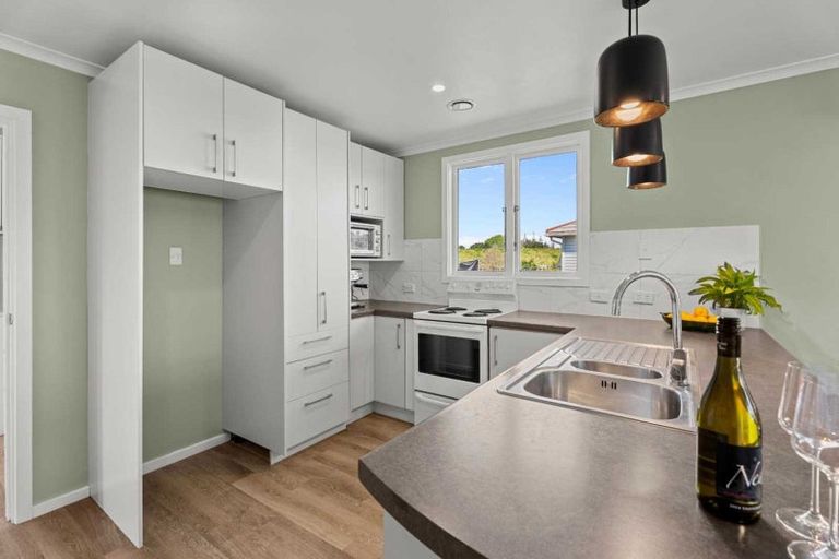 Photo of property in 8 Grey Street, Waitara, 4320
