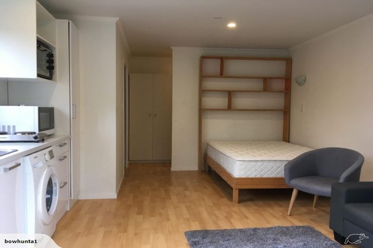 Photo of property in 23 Petane Road, Bay View, Napier, 4104