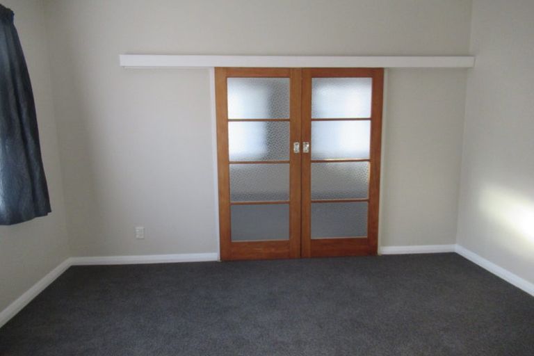 Photo of property in 2 Saint James Avenue, Boulcott, Lower Hutt, 5011