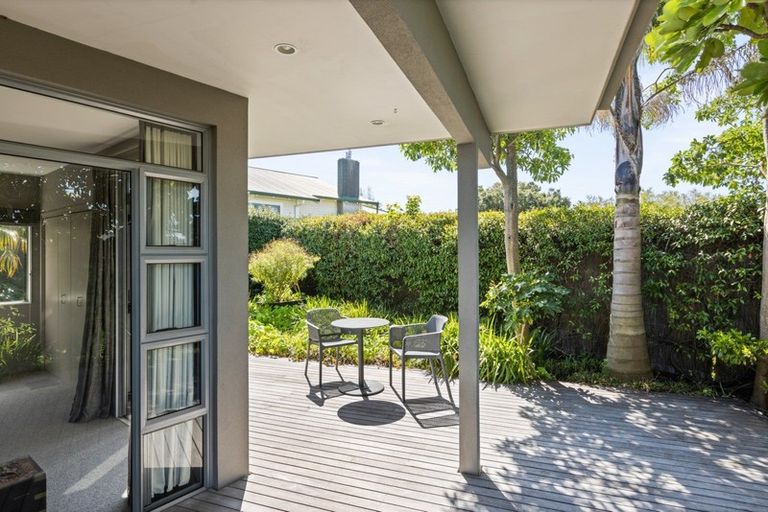 Photo of property in 43 Guys Hill Road, Hospital Hill, Napier, 4110