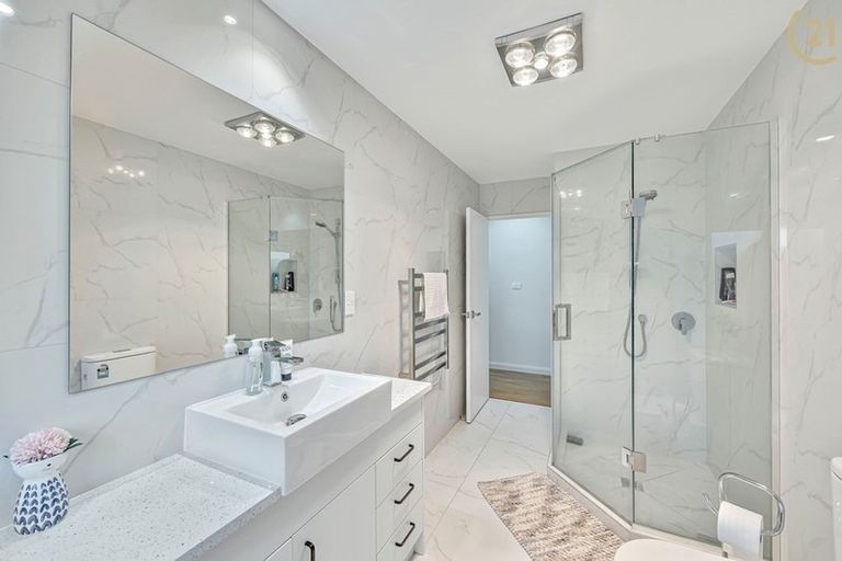 Photo of property in 17 Hard Beech Street, Takanini, 2110