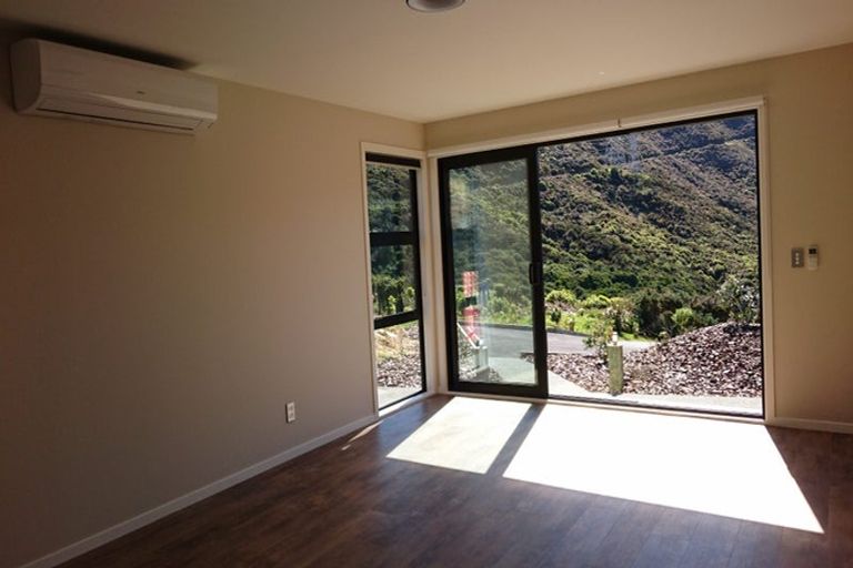 Photo of property in 103 Downing Street, Crofton Downs, Wellington, 6035