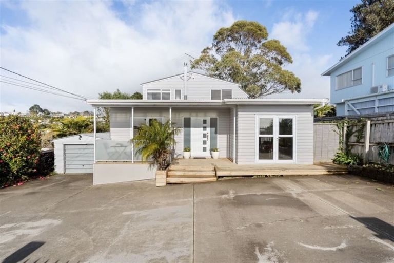 Photo of property in 75 Brightside Road, Stanmore Bay, Whangaparaoa, 0932