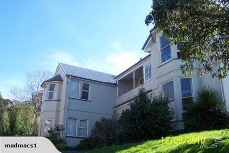 Photo of property in 6 Heriot Row, Dunedin Central, Dunedin, 9016