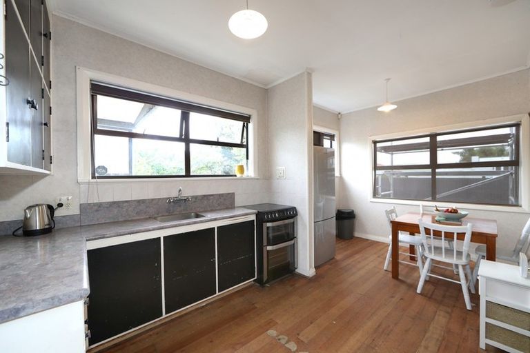 Photo of property in 9 Rutherford Road, Marewa, Napier, 4110