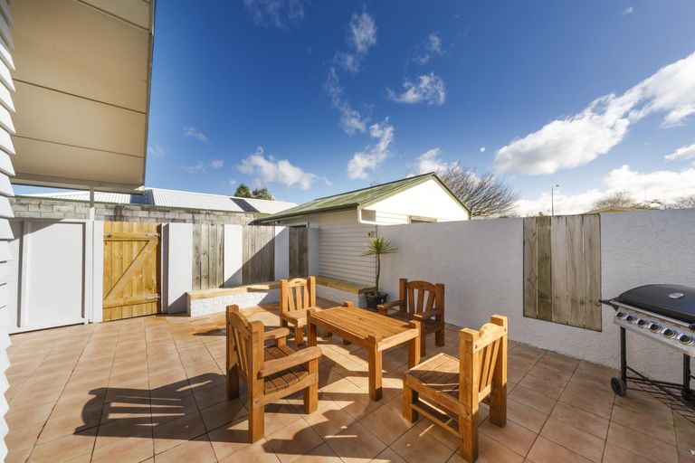 Photo of property in 11 Anakiwa Street, Kelvin Grove, Palmerston North, 4414
