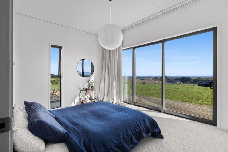 Photo of property in 173 Kingsdale Park Drive, Aokautere, Palmerston North, 4471