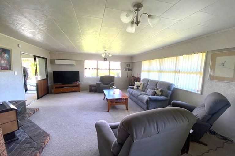 Photo of property in 2 Tyndall Grove, Matua, Tauranga, 3110