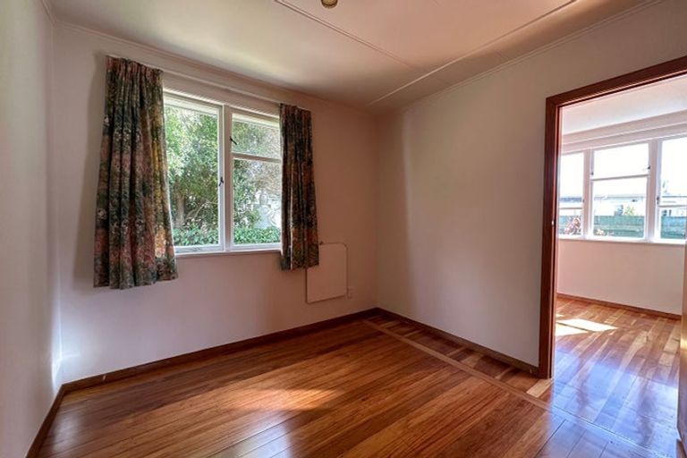 Photo of property in 29b Haig Street, Waterloo, Lower Hutt, 5011
