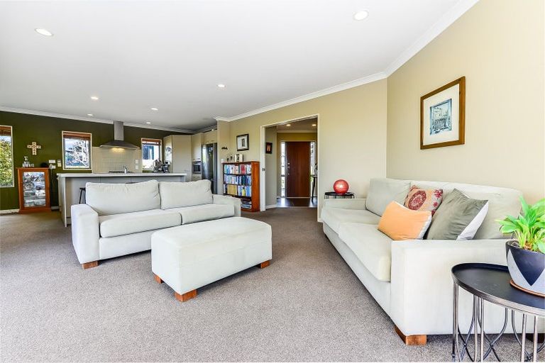 Photo of property in 7 Trinidad Place, Flagstaff, Hamilton, 3210