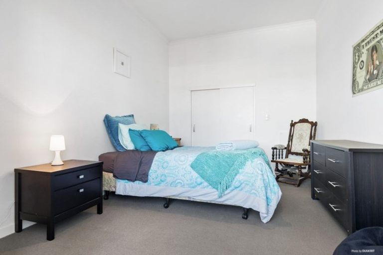 Photo of property in Augusta Apartments, 27/254 Willis Street, Te Aro, Wellington, 6011