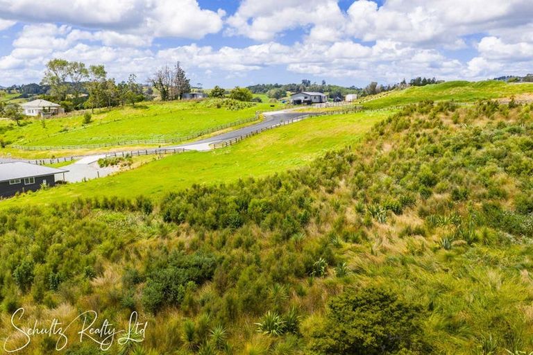 Photo of property in 16 Protea Lane, Kaiwaka, 0573
