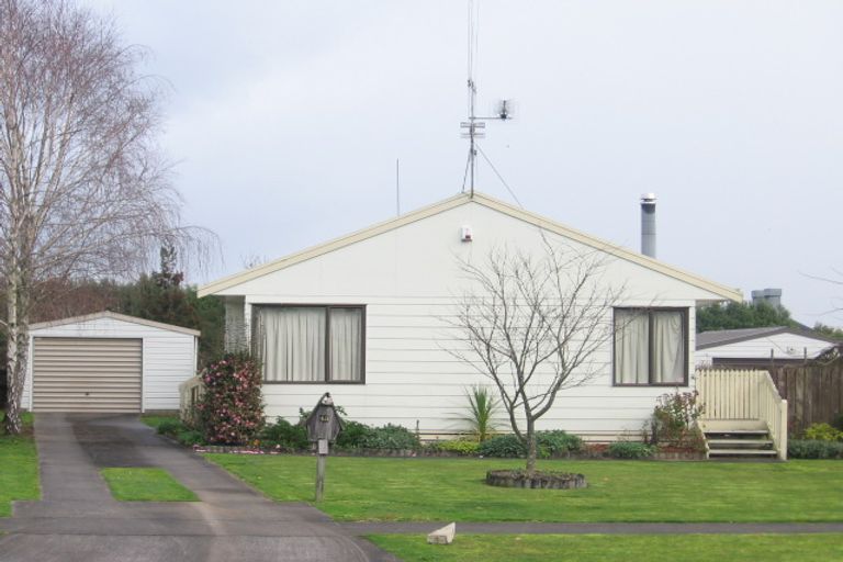 Photo of property in 43 Balmerino Crescent, Pukete, Hamilton, 3200