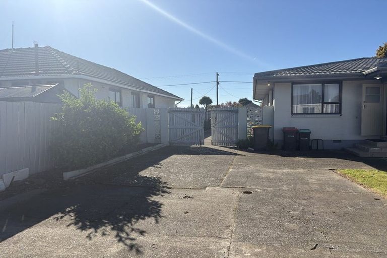 Photo of property in 82 Neill Street, Hornby, Christchurch, 8042