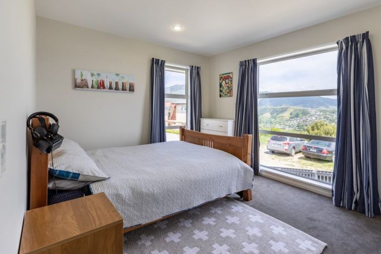 Photo of property in 16 Istana Place, Britannia Heights, Nelson, 7010