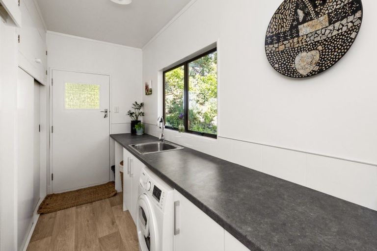 Photo of property in 37 Simla Avenue, Havelock North, 4130