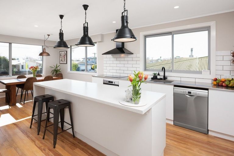 Photo of property in 8 Mckenzie Street, Witherlea, Blenheim, 7201