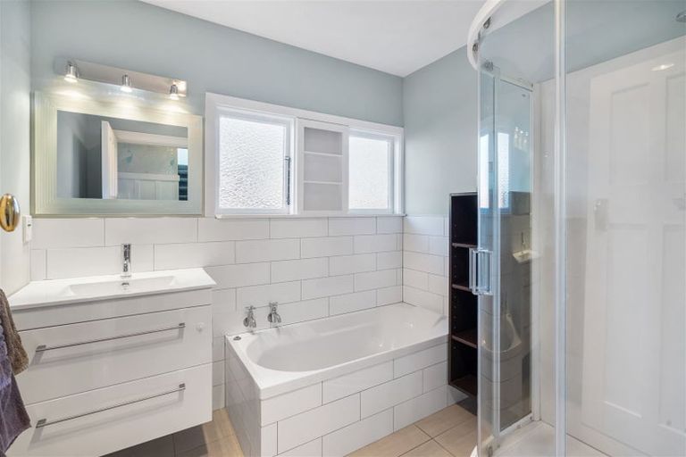 Photo of property in 96 Petrie Street, Richmond, Christchurch, 8013