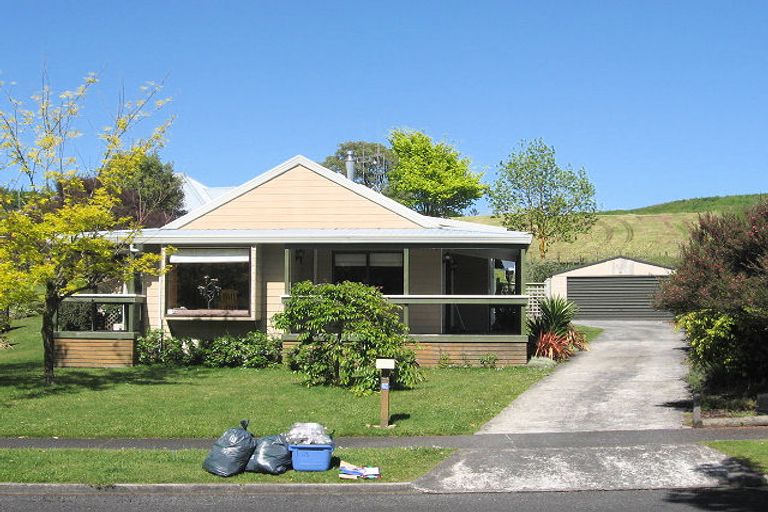 Photo of property in 21 Marlowe Drive, Leamington, Cambridge, 3432