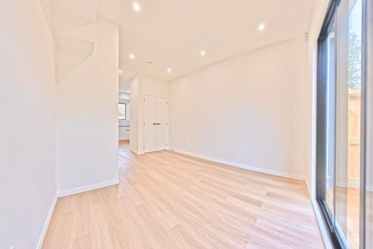 Photo of property in 140e Weymouth Road, Manurewa, Auckland, 2102