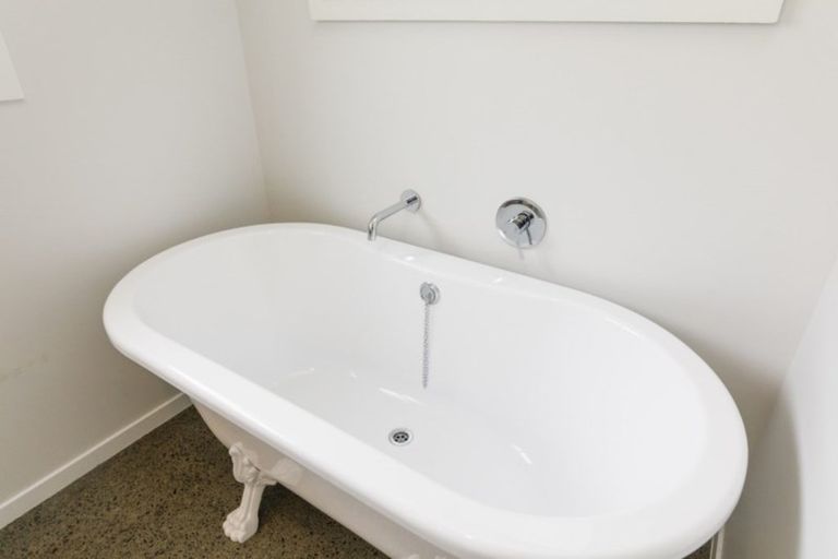 Photo of property in 541 Newbury Line, Bunnythorpe, Palmerston North, 4775