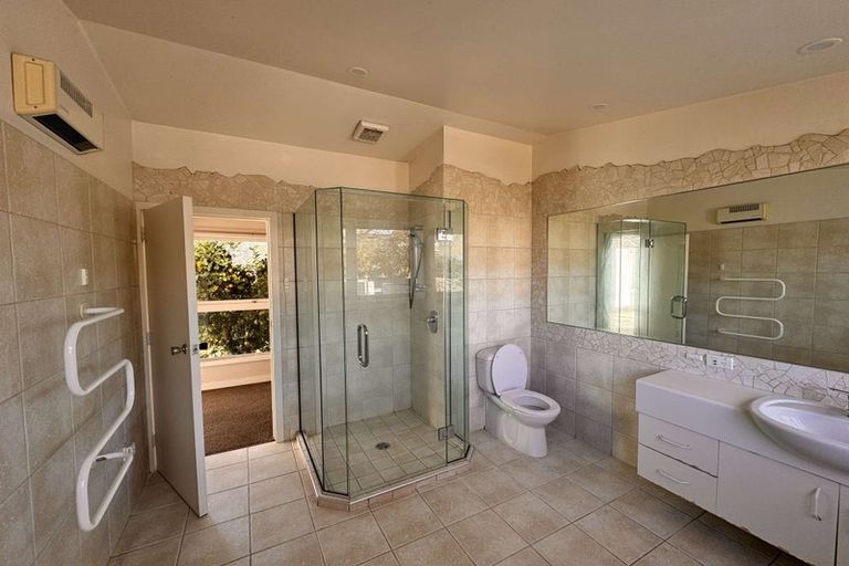 Photo of property in 9a Desmond Street, Merivale, Christchurch, 8014