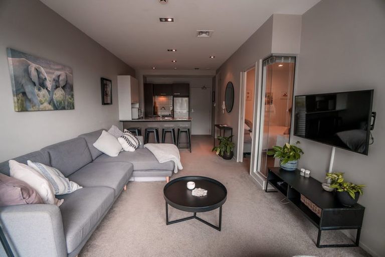 Photo of property in Shoal Haven Apartments, 107a/130 Anzac Street, Takapuna, Auckland, 0622