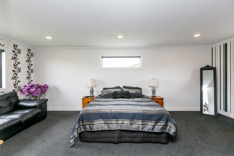 Photo of property in 1111 Plymouth Road, Koru, New Plymouth, 4374
